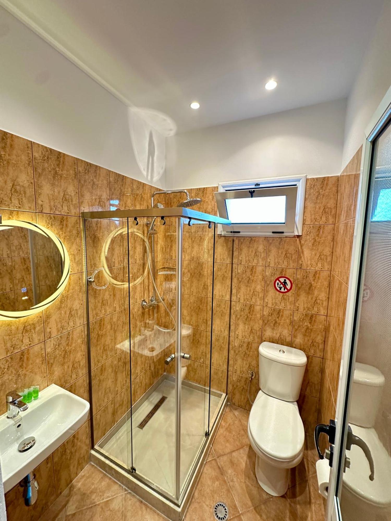 Anel Suites Vlore Exterior photo